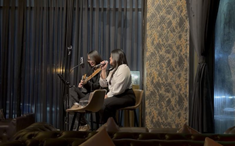 Manhattan Lounge — Lounge in Penampang / Donggongon