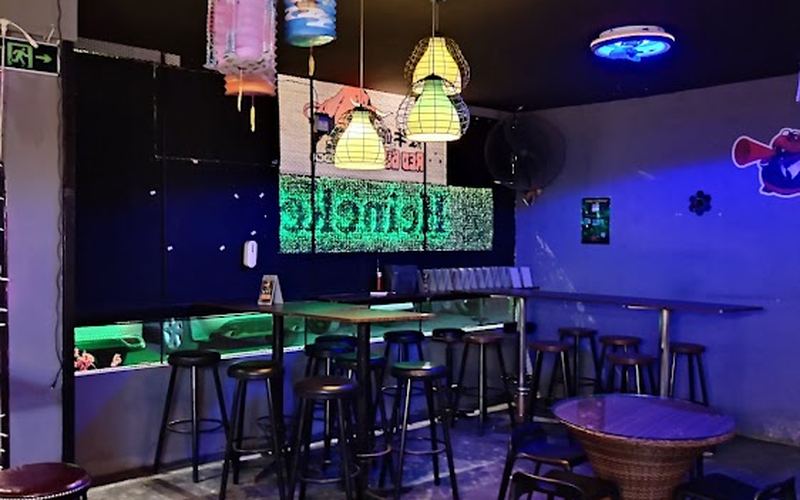 Red Bull Bar & Cafe — Bar in Penampang / Donggongon
