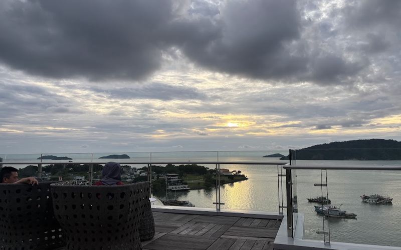Stylo Rooftop Bar & Terrace — Hotel bar in City Centre