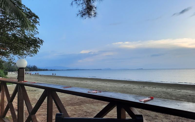 KGC Sunset Bar — Bar in Tanjung Aru