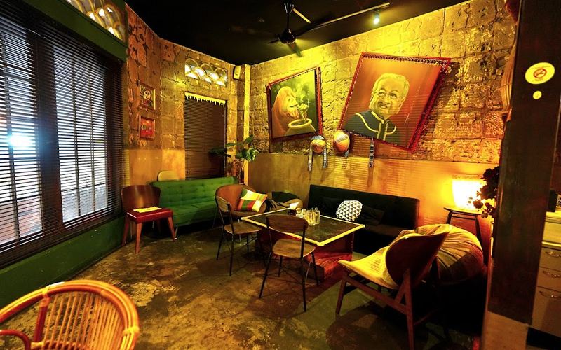 Tapai Speakeasy — Cocktail or wine bar in Gaya Street