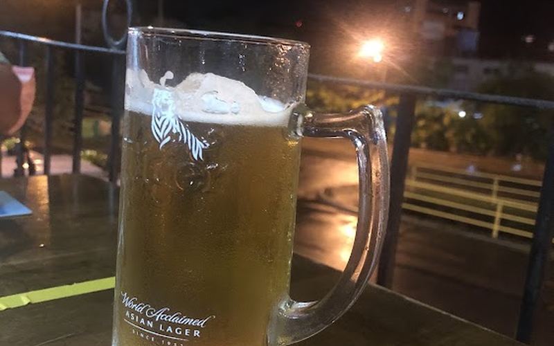 Barrachina Fun Club — Bar in Luyang