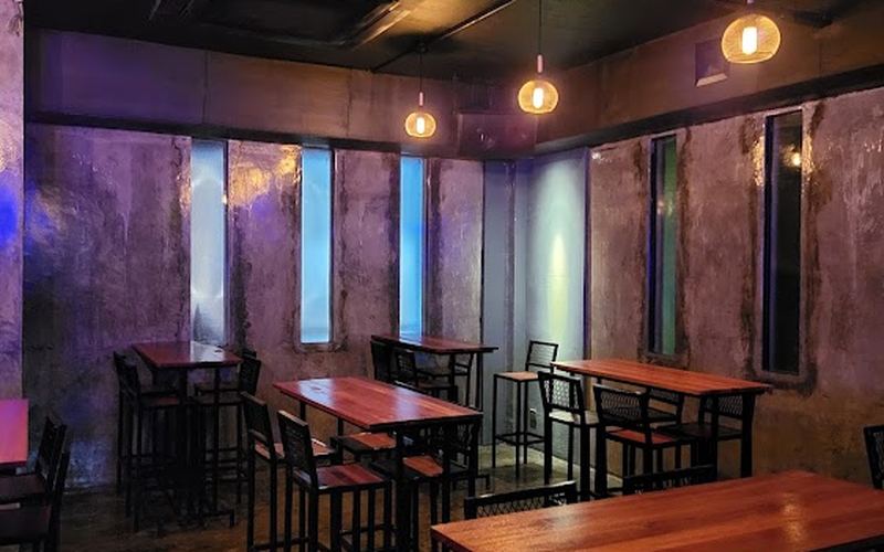 6Bar — Bar in Luyang