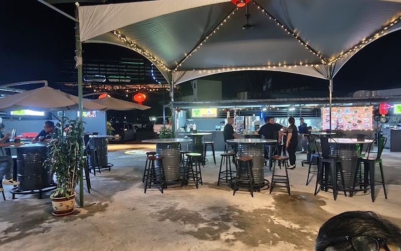 BORNEO BEER GARDEN & FOOD — Beer garden in Penampang / Donggongon