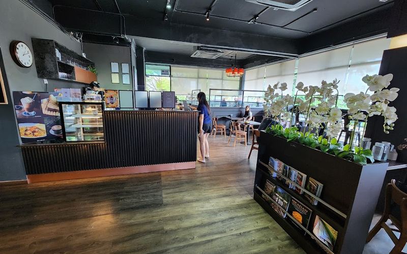 The Bean café — Bar & restaurant in Luyang