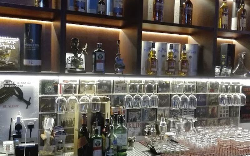 Rawk Pub — Pub in Penampang / Donggongon
