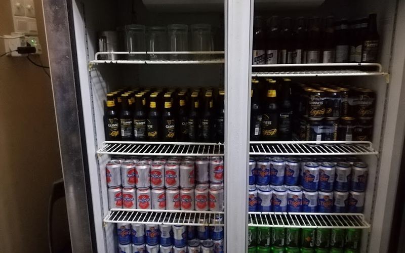 Porot Clubhouse — Bar in Penampang / Donggongon