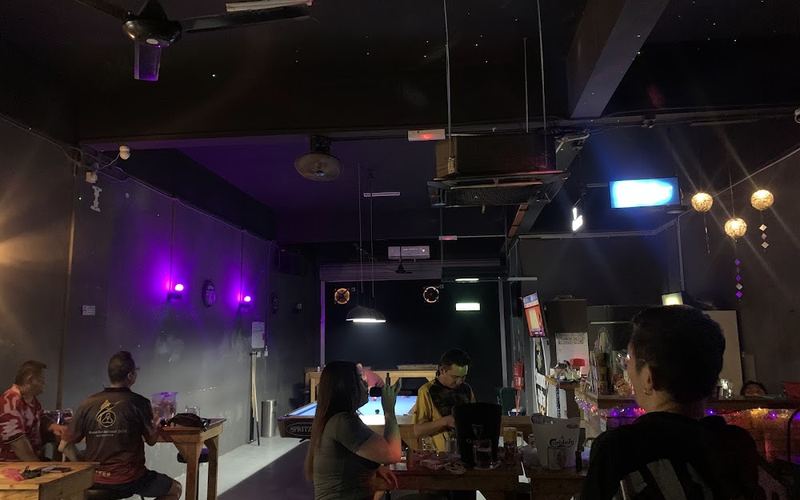 Sompuru Chill'ax Cafe — Bar in Penampang / Donggongon