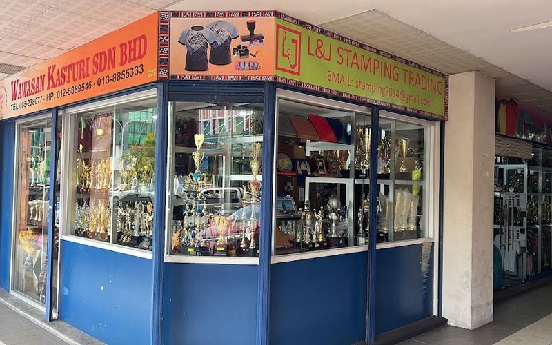 ZouQ Bistro — Bar & restaurant in Luyang